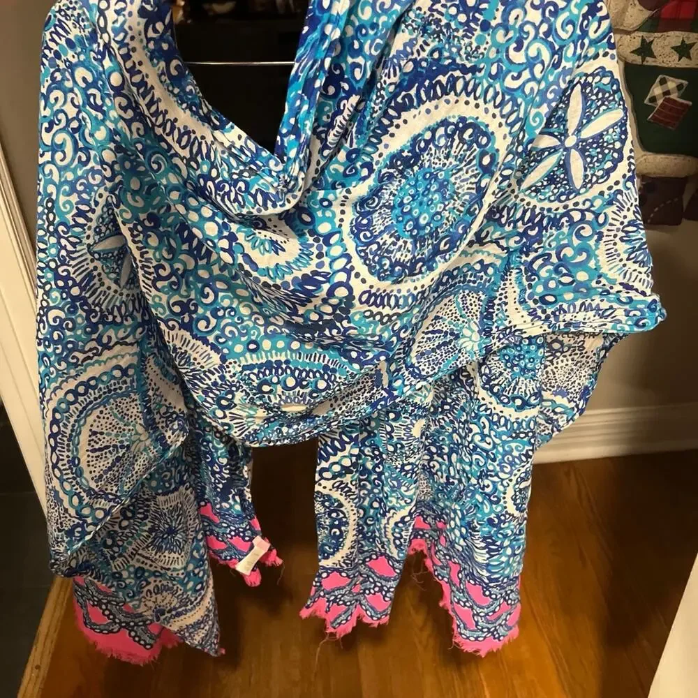 Lilly pultizer scarf shall‎ one size
